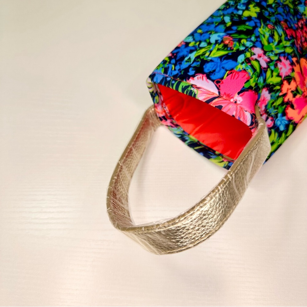 Lilly Pulitzer Wine Bag, Festive Fantasy, Hostess Gift - Picture 9 of 12